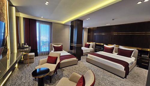 Family Suite