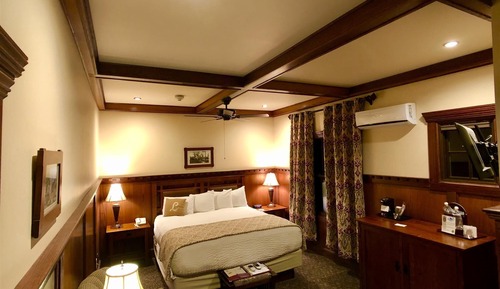 Premium Room