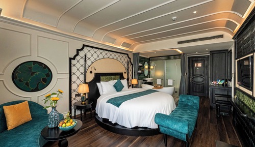 Signature Suite