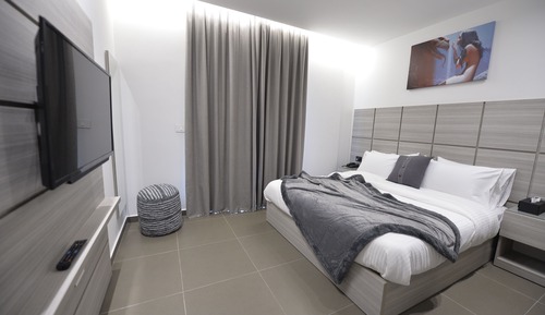 Family Studio Suite