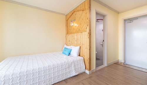 Basic Room, 1 Bedroom (Sole202)