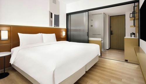 Room, 1 King Bed, Non Smoking
