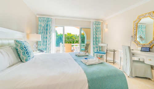 Luxury Room, 1 King Bed, Garden View