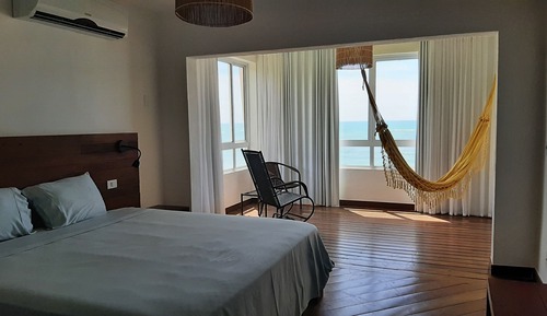 Panoramic Studio Suite, 1 King Bed