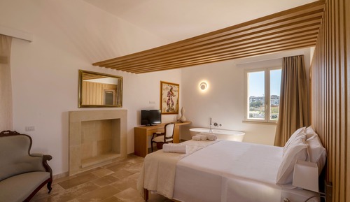 Royal Double Room, Pool View