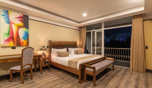 Superior Suite, Balcony