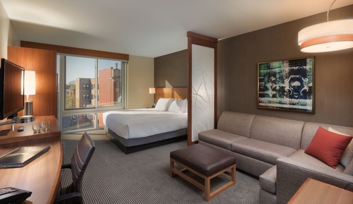 Standard Room, 1 King Bed
