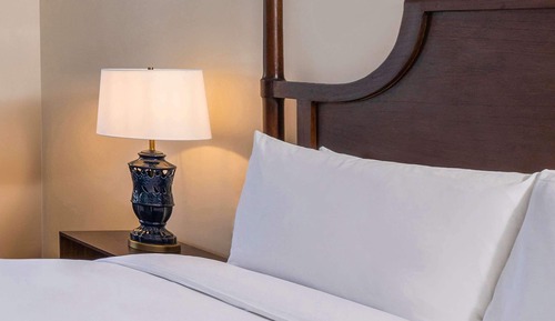 Suite, 1 King Bed, Balcony, Oceanfront (Prestige Suite, 1 bedroom)