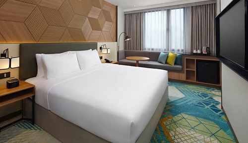 Standard Room, 1 King Bed