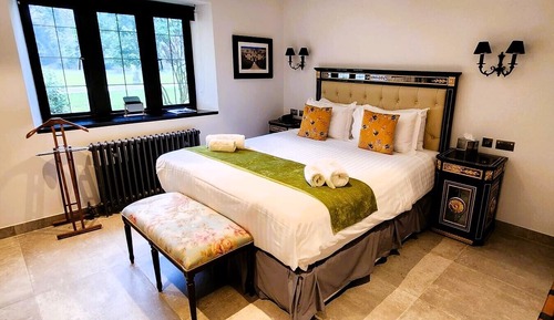 Classic Double Room