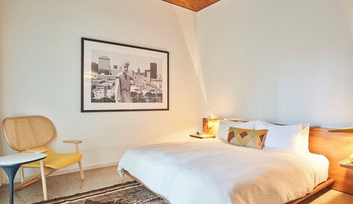 Suite, Accessible (Spring)