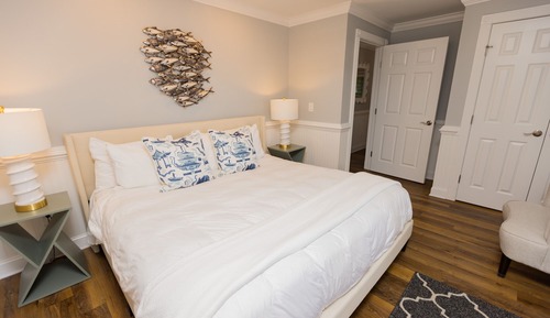 203 - Two Bedroom 2 Bath Luxury Suite