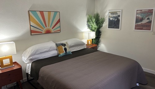 Double Room, Ensuite (King Efficiency  )