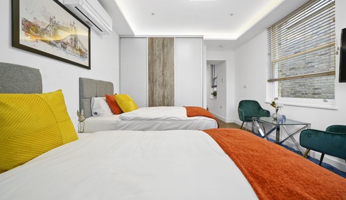 Deluxe Studio (Twin bed)