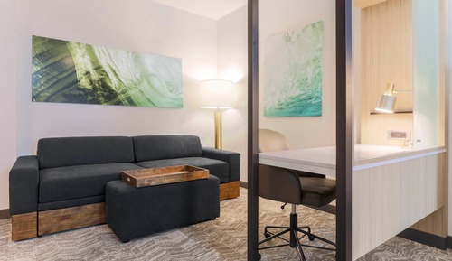 Studio, 1 King Bed, City View (Hearing Accessible)