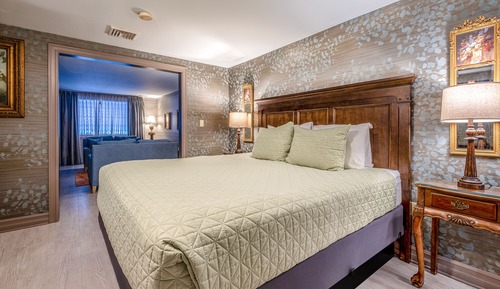 The Saxon Suite