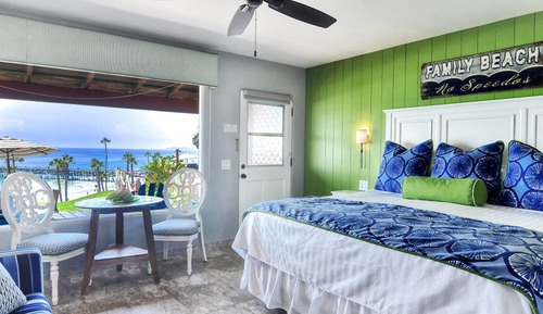 Deluxe Villa, Beach View (Room 7 South Villa)