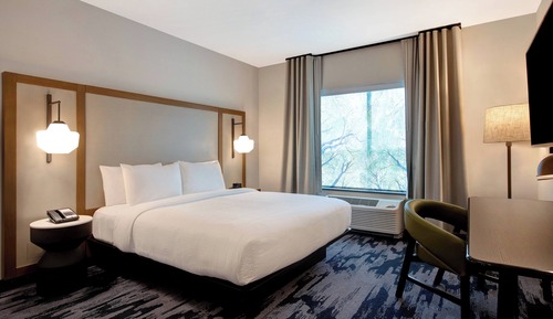 Room, 1 King Bed, Non Smoking