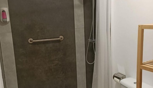 Basic Double Room, Shared Bathroom