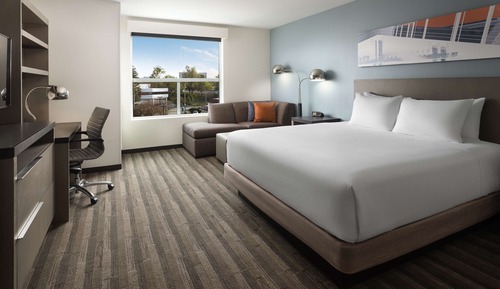 Room, 1 King Bed, Accessible, Bathtub (No Sofabed)