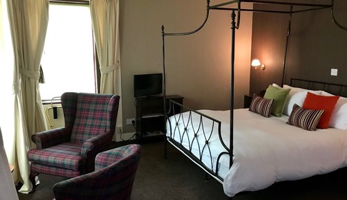 Superior King Room