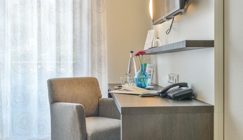 Business Single Room