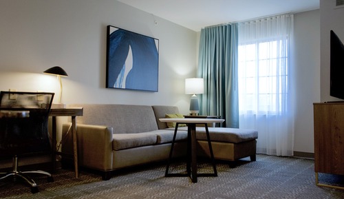 Suite, 1 Queen Bed, Accessible (Mobility, Accessible Tub)