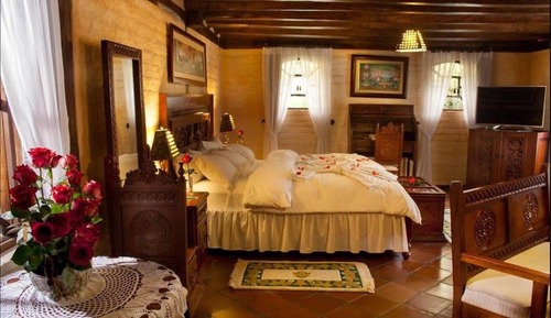 Junior Suite, Jetted Tub