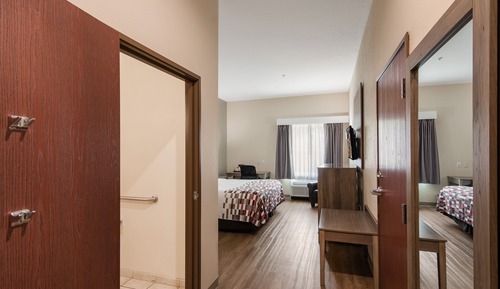 Superior Room, 1 King Bed, Accessible, Non Smoking