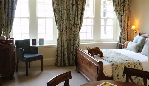 Harewood Junior Suite