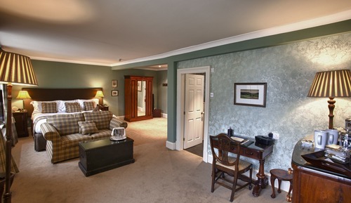 Barons Room