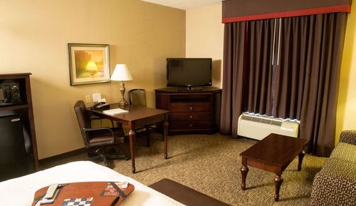 Deluxe, One King Bed, Non-Smoking