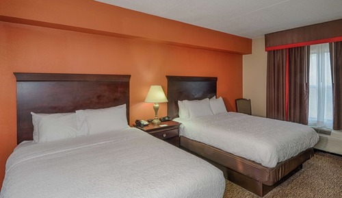 Two queen beds nonsmoking