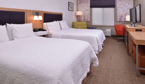 Two queen beds non smoking