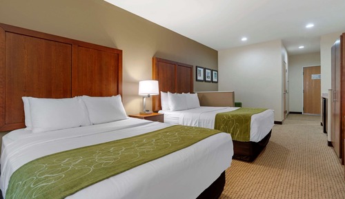 Suite, 2 Queen Beds, Accessible, Non Smoking