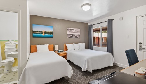 Standard Room, 1 Twin and 1 Double