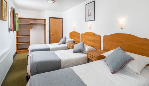 Deluxe Triple Room