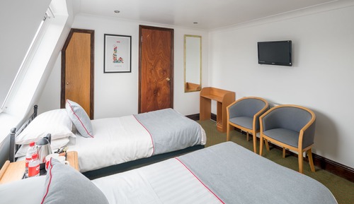 Standard Twin Room