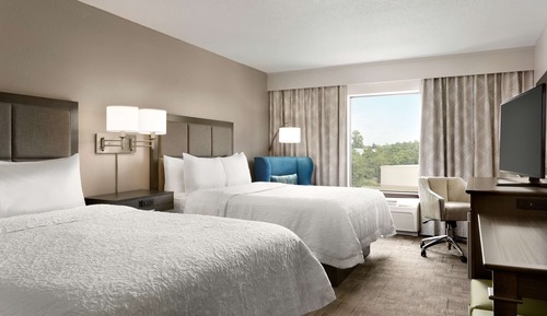 Room, 2 Queen Beds, Refrigerator