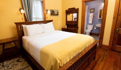 Sarah's Cottage (Matheson Cottages) Pet Friendly