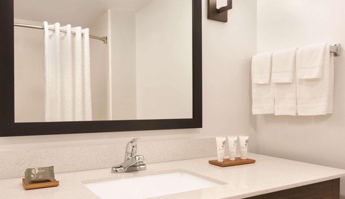 Room, 2 Queen Beds, Non Smoking