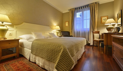 Classic Double Room