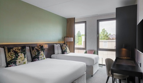 Family Triple Room, Canal View