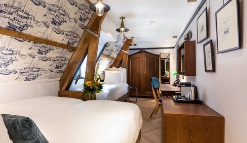 Economy Triple Room