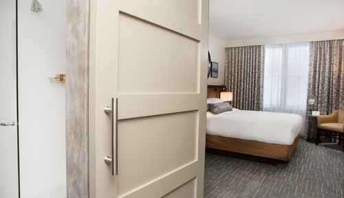 Deluxe Room, 1 King Bed