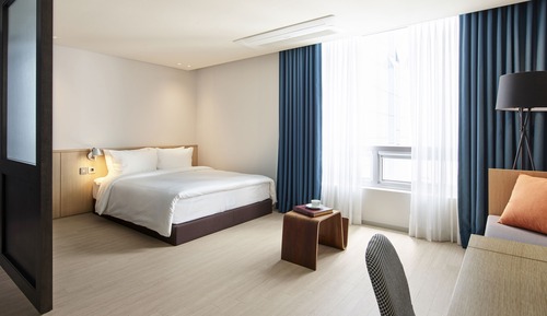 Room, Accessible