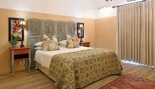 Luxury Villa, 3 Bedrooms, Pool Access, Mountain View