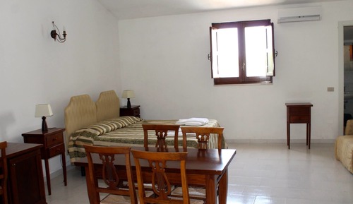 Quadruple Room, Patio, Garden View