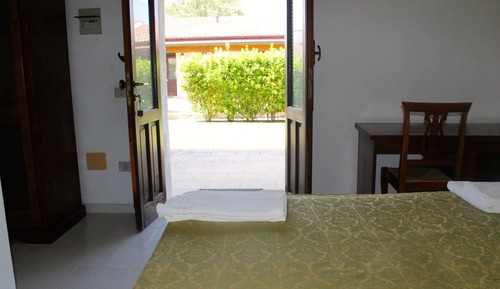 Double or Twin Room, Patio, Garden View