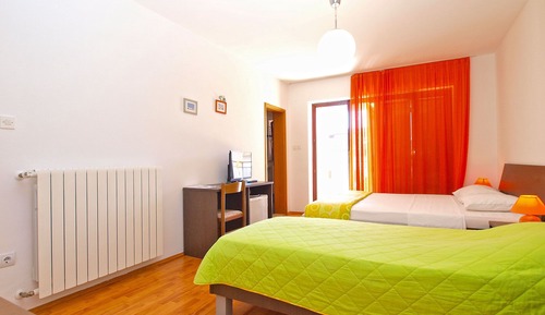 Triple Room, 1 Bedroom (1452/13418)